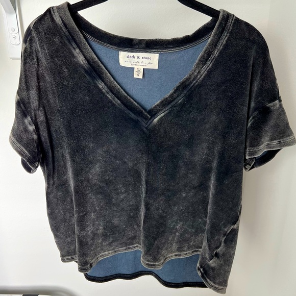Cloth and Stone Velvet Crop Top - Picture 1 of 6